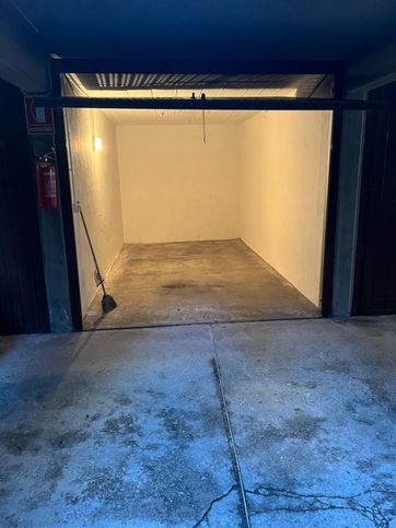 Garage/posto auto in residenziale in Via Don Luigi Palazzolo 67