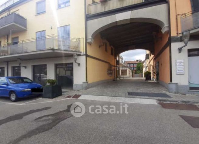 Box/posto auto in residenziale in Via San Carlo
