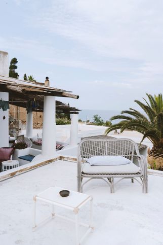 Appartamento in residenziale in Via Lipari 98050