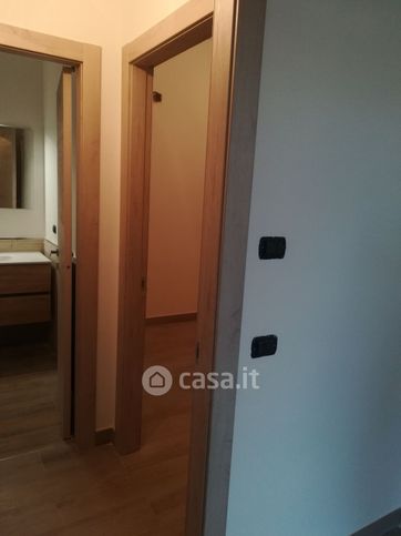 Ufficio in commerciale in 