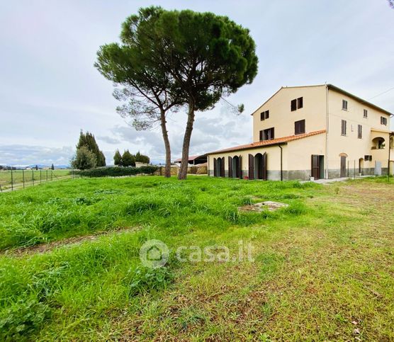 Casa bi/trifamiliare in residenziale in Strada provinciale vecchia aurelia
