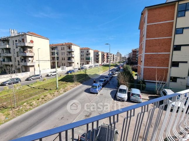 Appartamento in residenziale in Via Giambellino 151