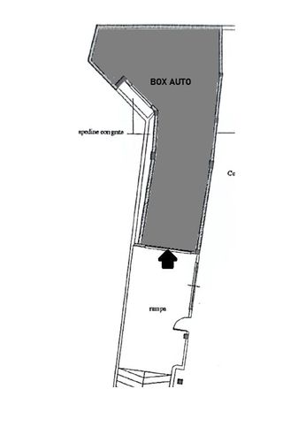 Box/posto auto in residenziale in Via Vittorio Veneto