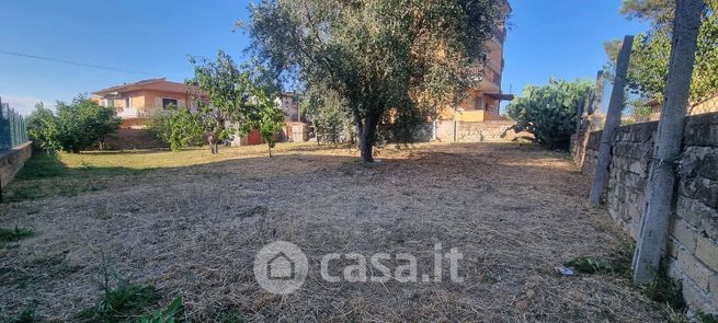 Terreno edificabile in residenziale in Via Gizzeria