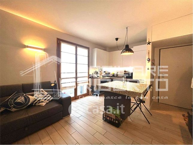 Appartamento in residenziale in Via Vittore Pisani 7