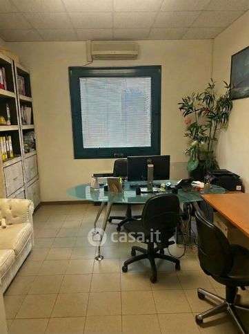 Ufficio in commerciale in Via Giuseppe Mion