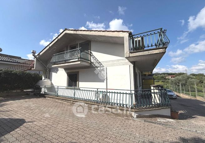 Appartamento in residenziale in Via della Mola 10