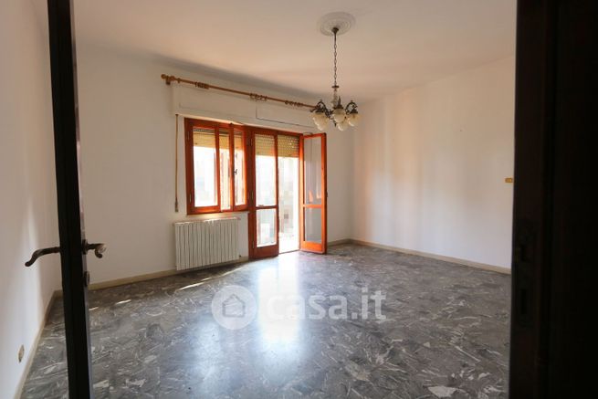 Appartamento in residenziale in Via Tosco Romagnola