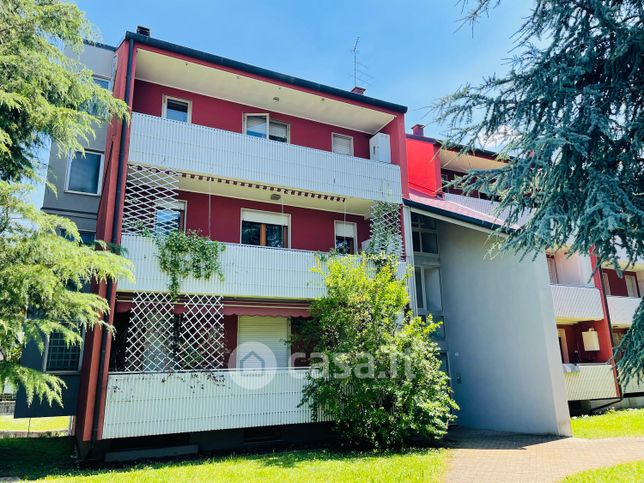Appartamento in residenziale in Via Moimacco