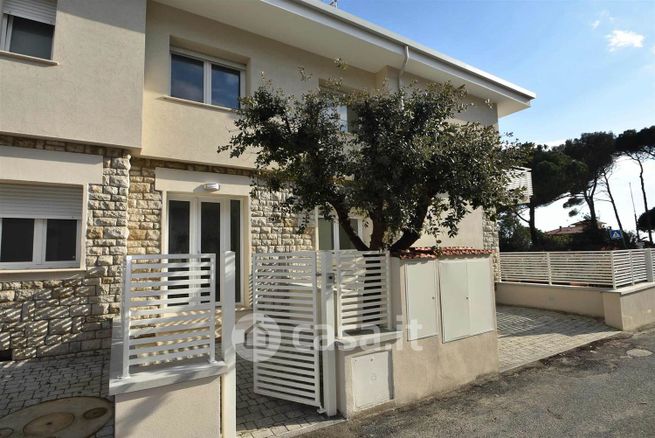 Appartamento in residenziale in Via Donatello 4