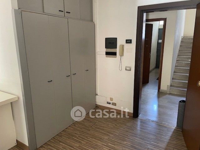 Ufficio in commerciale in Via Camerata Picena 347