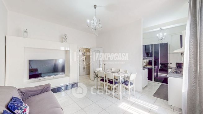 Appartamento in residenziale in Via A. Costa 30