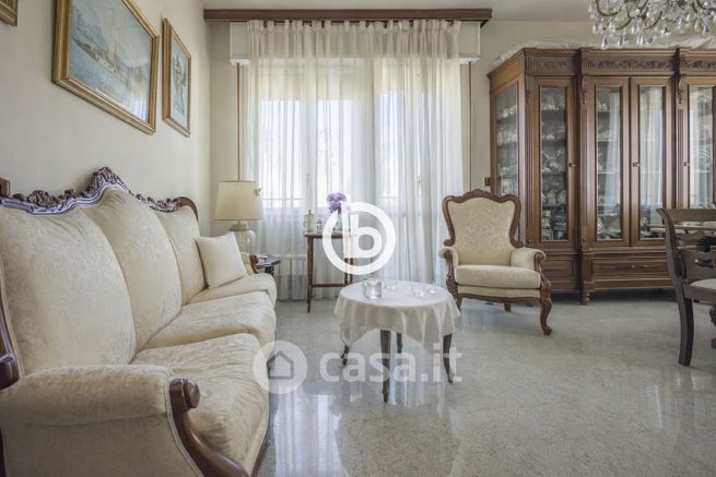 Appartamento in residenziale in Via Amerigo Vespucci 11