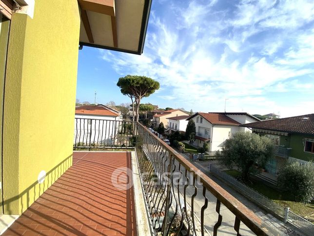 Appartamento in residenziale in Viale Nettuno