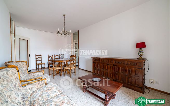 Appartamento in residenziale in Via Vittorio Veneto 13 /A