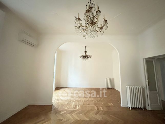 Appartamento in residenziale in Via Spartaco 38