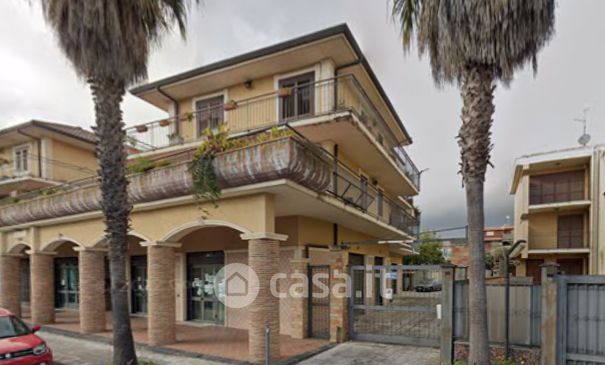Appartamento in residenziale in Via Metastasio 9