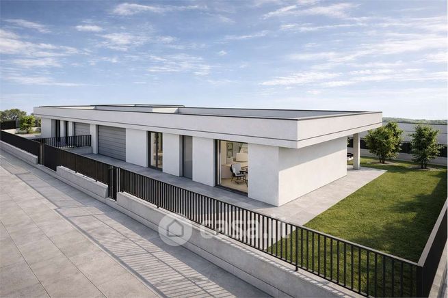 Casa bi/trifamiliare in residenziale in Via Crosare