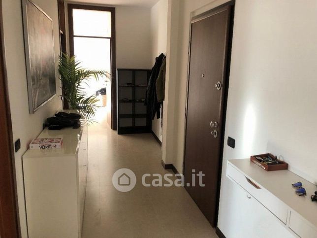 Appartamento in residenziale in Via Alessandrini 8