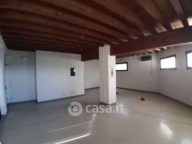 Ufficio in commerciale in Vicolo delle Risorgive 22