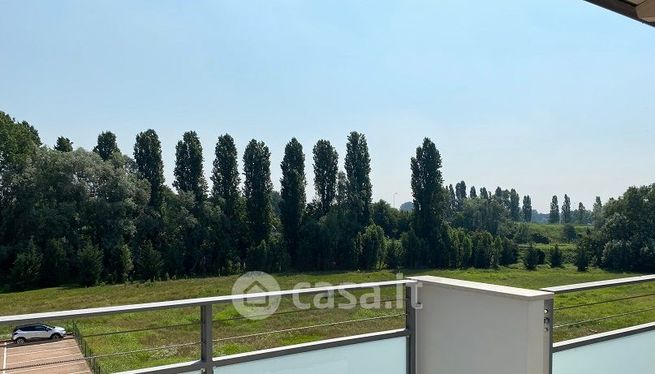 Terreno edificabile in residenziale in Via Elena Cazzulani