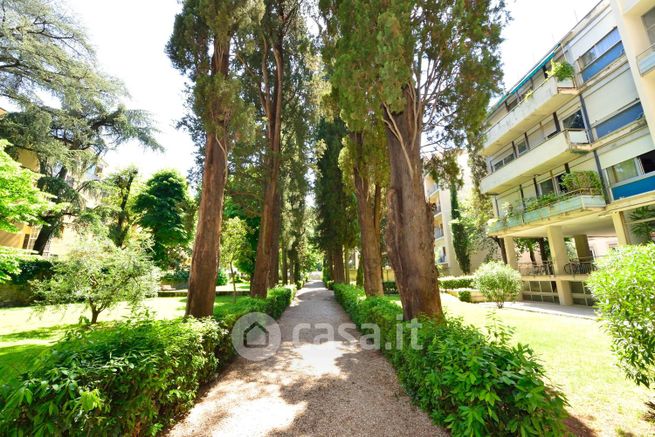 Appartamento in residenziale in Via Monte Oliveto 13