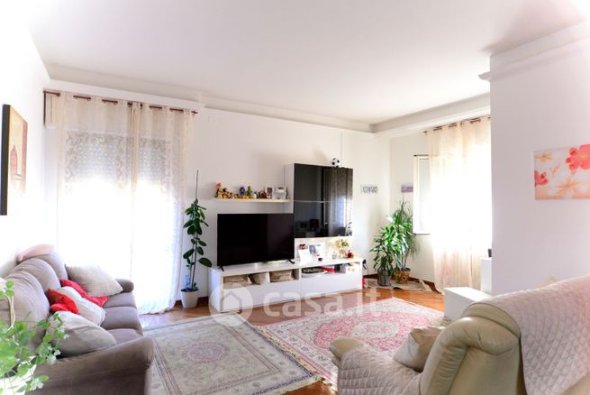 Appartamento in residenziale in Via l'Aquila 55