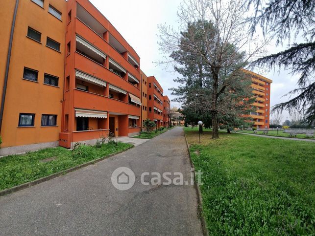 Appartamento in residenziale in Via Platone 13