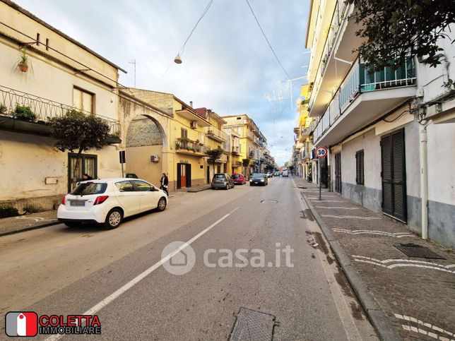 Ufficio in commerciale in Corso della Resistenza 167