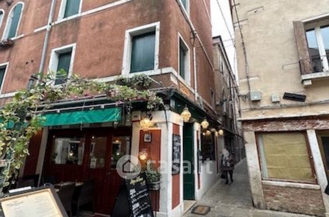 Villetta a schiera in residenziale in Calle Corazzieri 3837