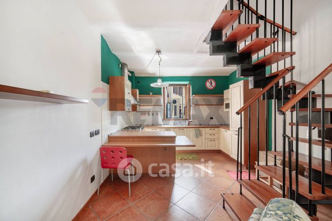 Appartamento in residenziale in Via Nazario Sauro 160