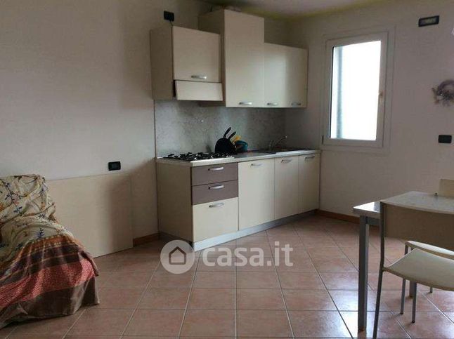 Appartamento in residenziale in Via Maggiore Morello