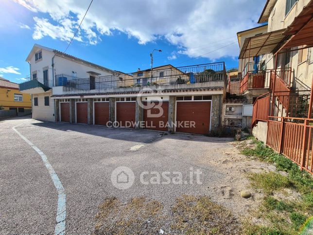 Garage/posto auto in residenziale in Viale Carmine Rossi 50