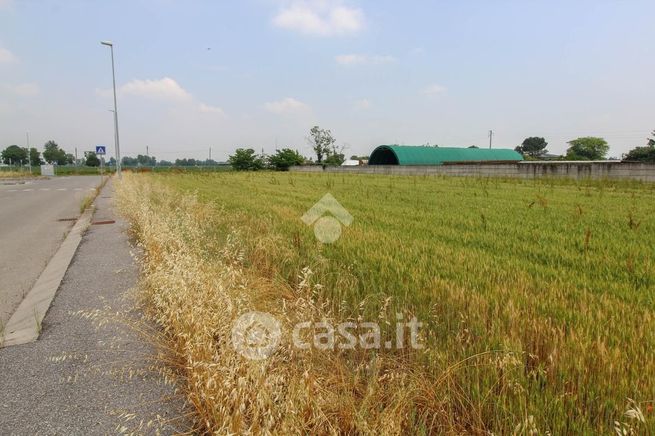 Terreno edificabile in residenziale in 