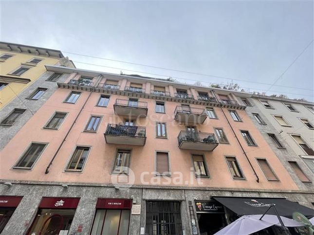 Ufficio in commerciale in Via Alessandro Volta