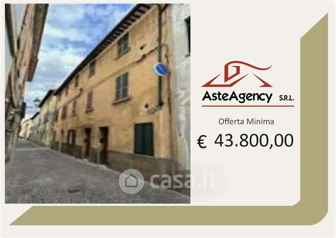 Appartamento in residenziale in Via Atanagi