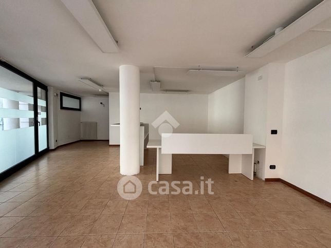 Ufficio in commerciale in Corso Giuseppe Mazzini 122