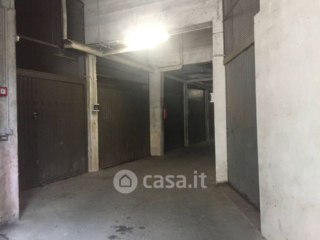 Garage/posto auto in residenziale in Via Privata Orchidea