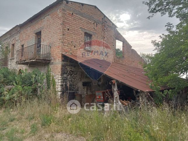 Terreno agricolo in commerciale in 