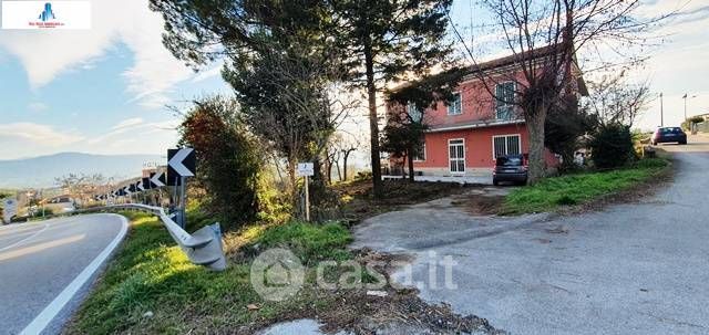 Casa indipendente in residenziale in Contrada Foresta 3