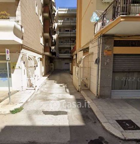 Box/posto auto in residenziale in Via Monsignor Angelo Raffaele Dimiccoli 30