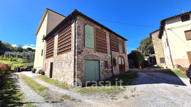 Rustico/casale in residenziale in Via di Colognora