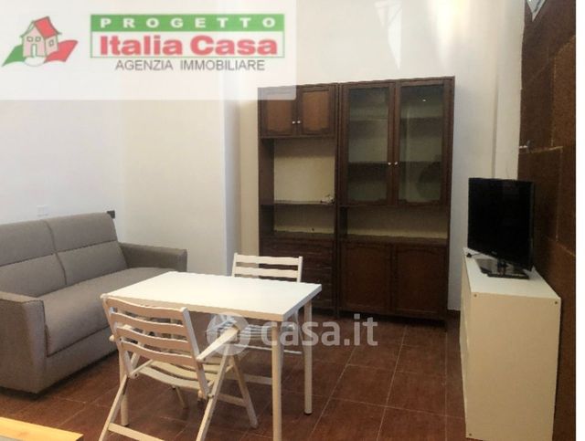 Appartamento in residenziale in Via Bisceglie