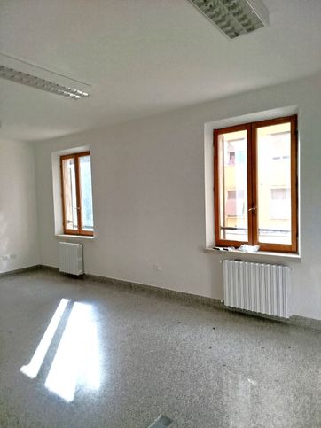 Ufficio in commerciale in Corso V. Emanuele 48