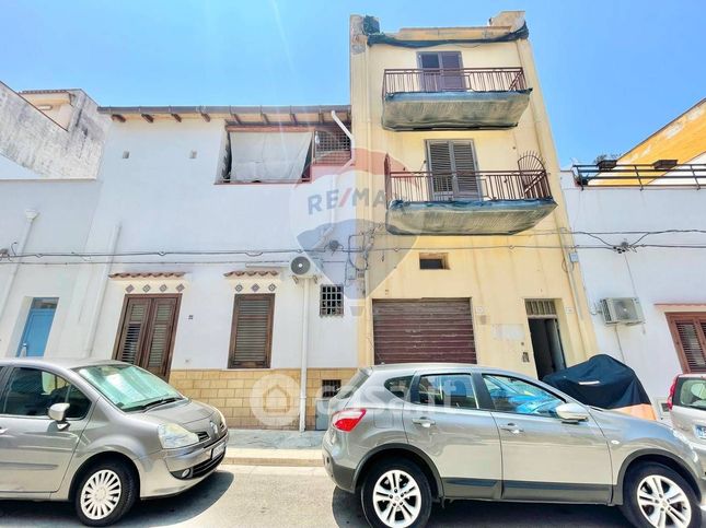 Casa indipendente in residenziale in Via Papa Giovanni XXIII 24