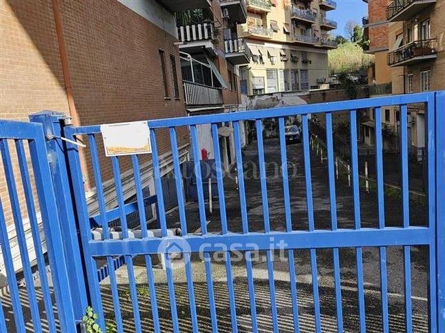 Box/posto auto in residenziale in Vicolo Silvestri