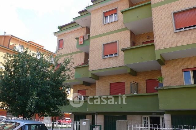 Appartamento in residenziale in Via Glicini 6