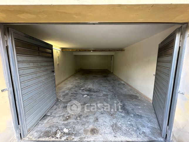 Garage/posto auto in residenziale in Via Adriano Olivetti