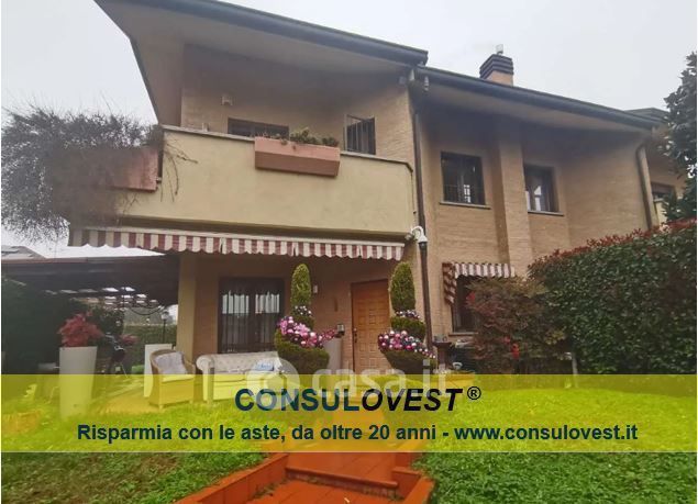 Villa in residenziale in Via Maria Callas 7