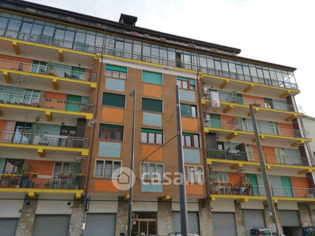 Appartamento in residenziale in Via Antonio Ammaturo 13